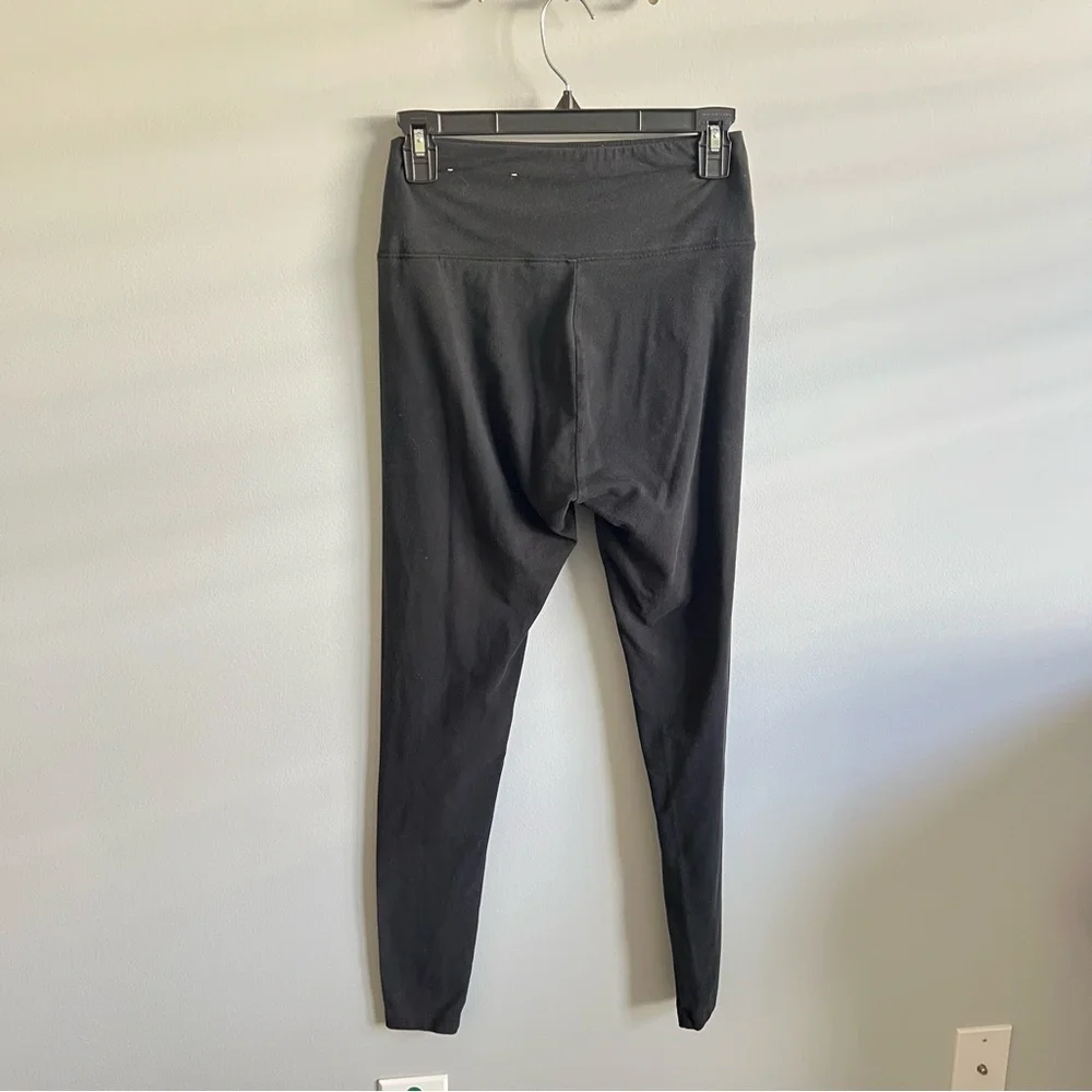 American Eagle Outfitters M Black Hi-Rise Leggings